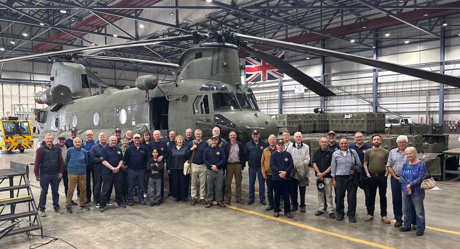 FAA Sqn meets 7 Sqn Odiham